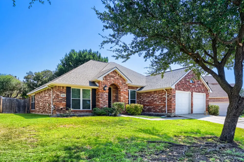 2302 Hodges Place Mansfield, TX 76063