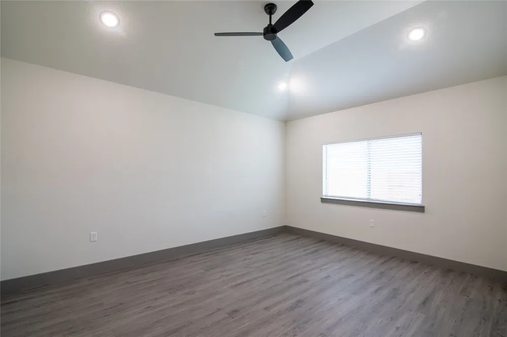 13532 Stage Coach Lane Cresson, TX 76035