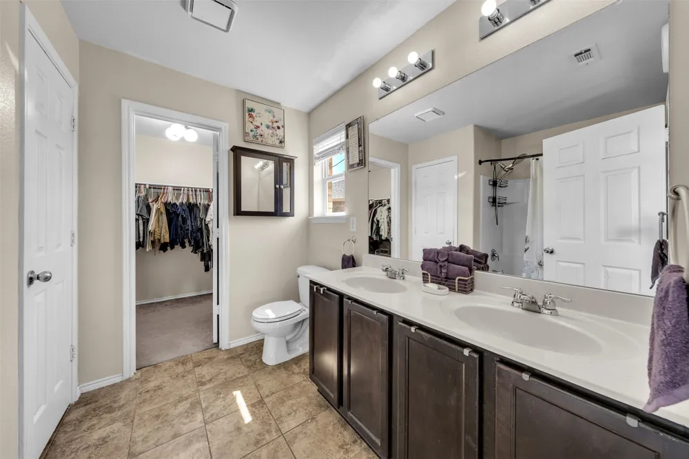 709 Denali Drive Arlington, TX 76002