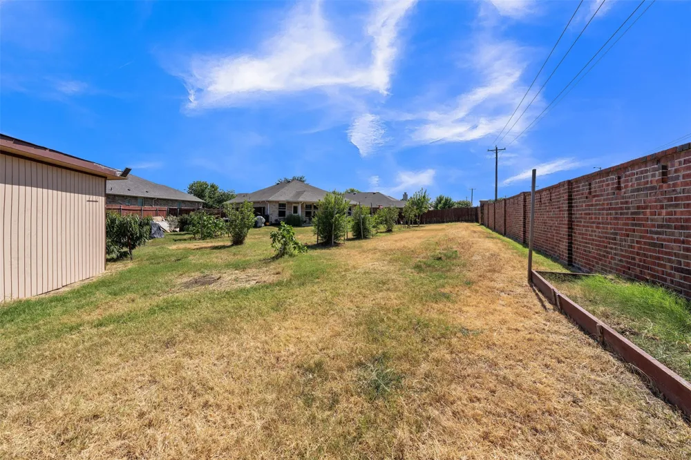 709 Denali Drive Arlington, TX 76002