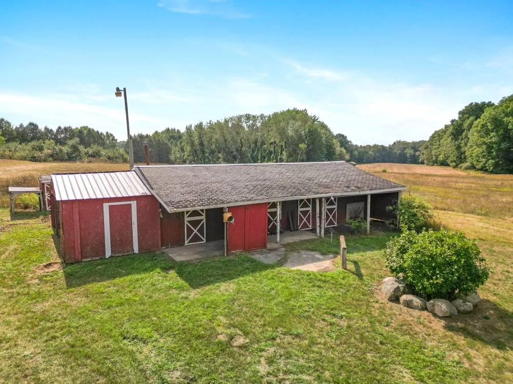 5221 S Maple Island Road Hesperia, MI 49421