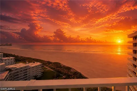 Seaview Court #1805