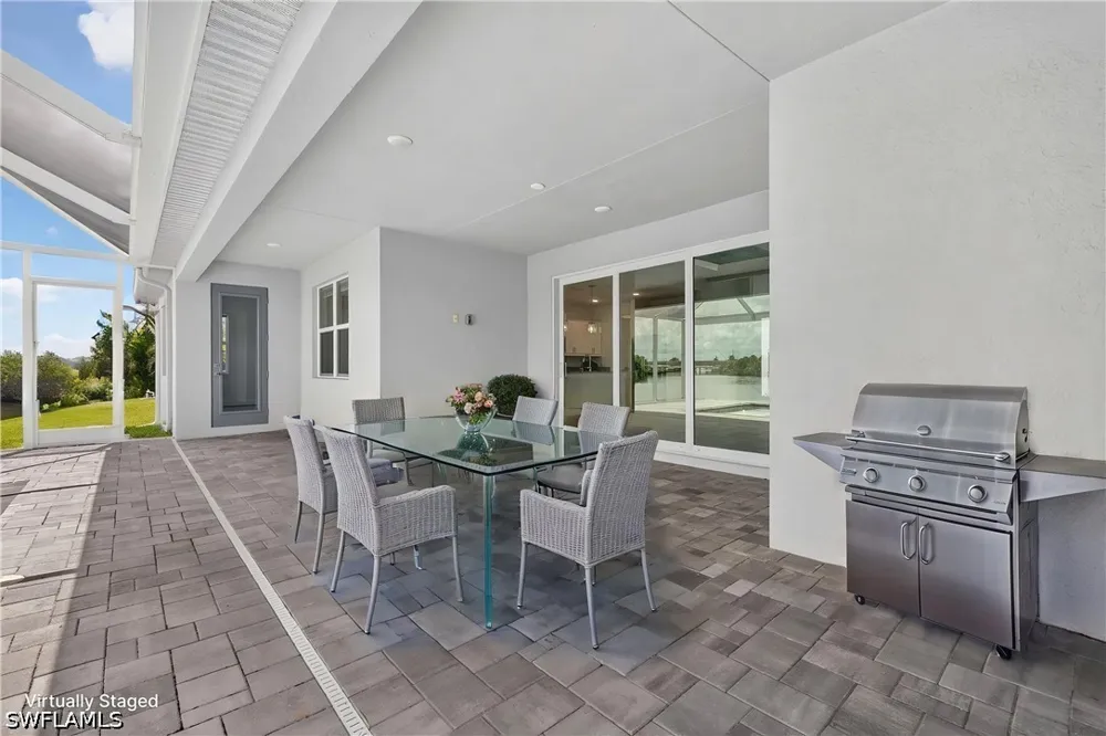 NW 33rd Place Cape Coral, FL 33993