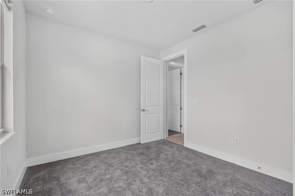 NW 33rd Place Cape Coral, FL 33993