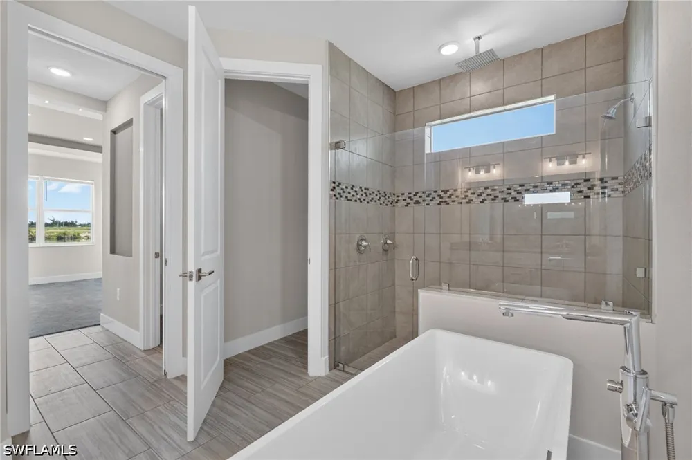 NW 33rd Place Cape Coral, FL 33993