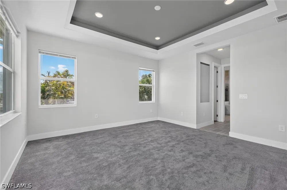 NW 33rd Place Cape Coral, FL 33993