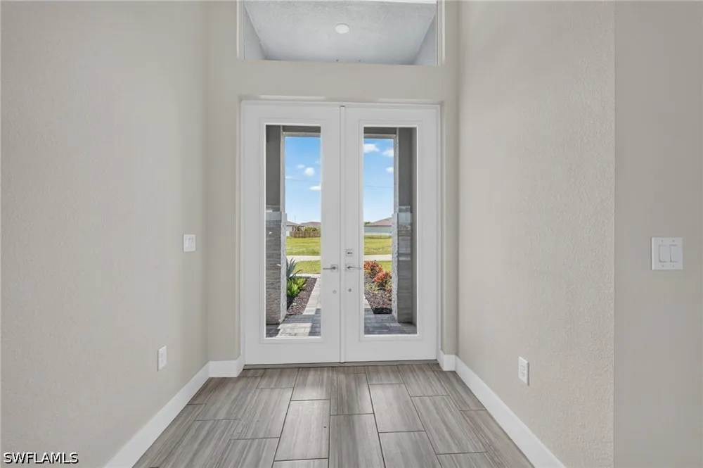 NW 33rd Place Cape Coral, FL 33993