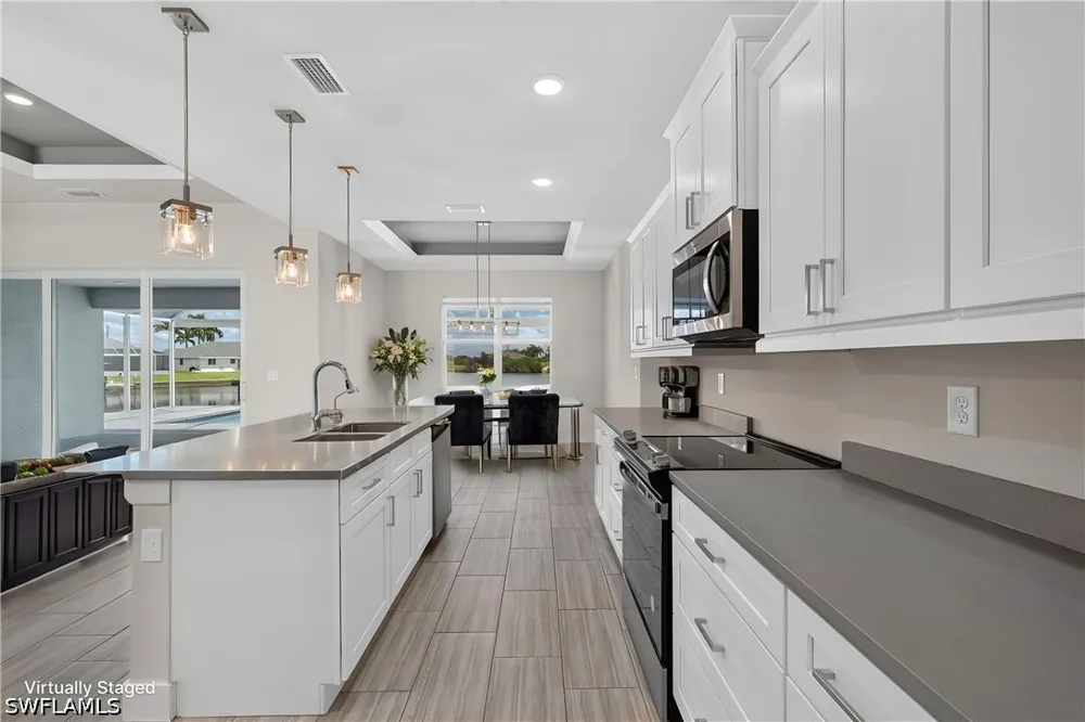 NW 33rd Place Cape Coral, FL 33993