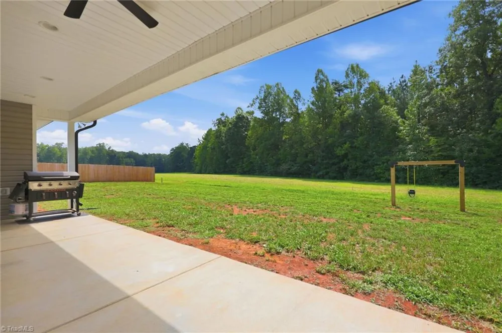 141 Gregorys Grange Drive Yanceyville, NC 27379