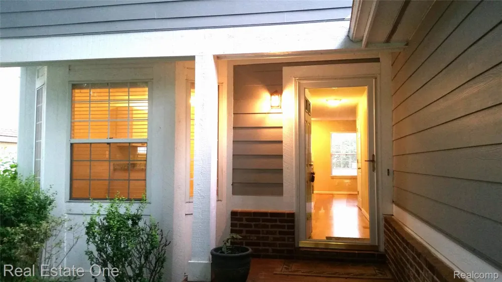 31109 Columbia Drive Novi City, MI 48377