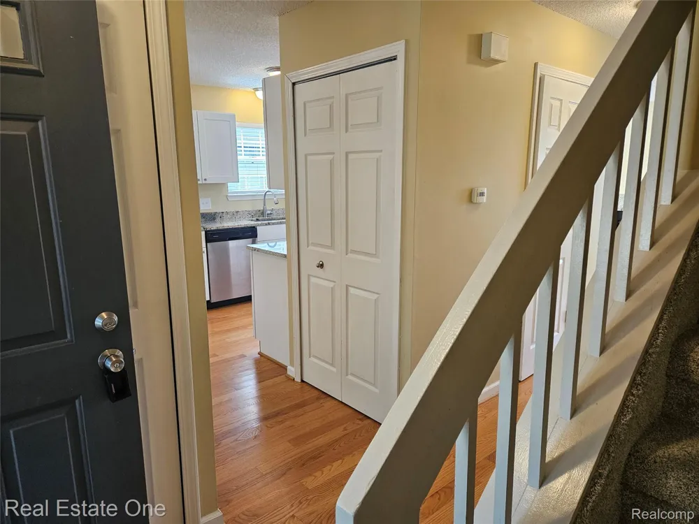 31109 Columbia Drive Novi City, MI 48377