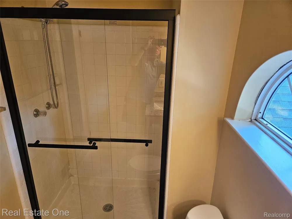 31109 Columbia Drive Novi City, MI 48377