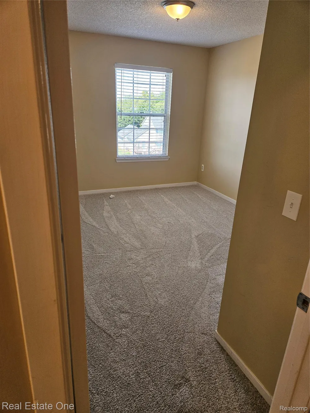 31109 Columbia Drive Novi City, MI 48377