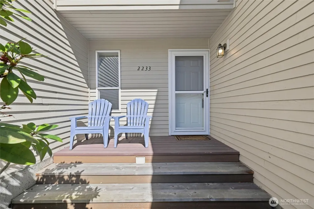 2233 E Birch Street Bellingham, WA 98229