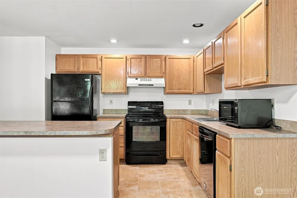 2233 E Birch Street Bellingham, WA 98229