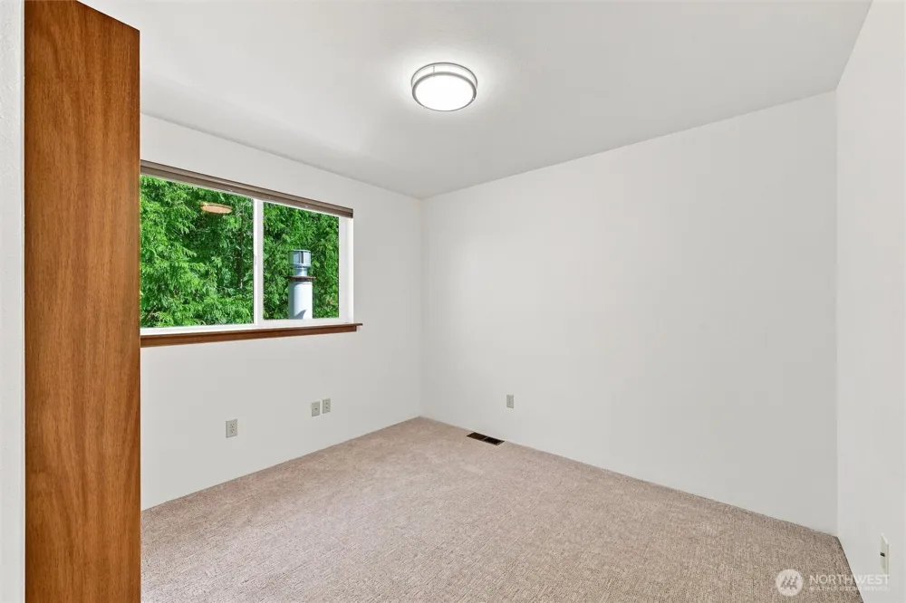 2233 E Birch Street Bellingham, WA 98229