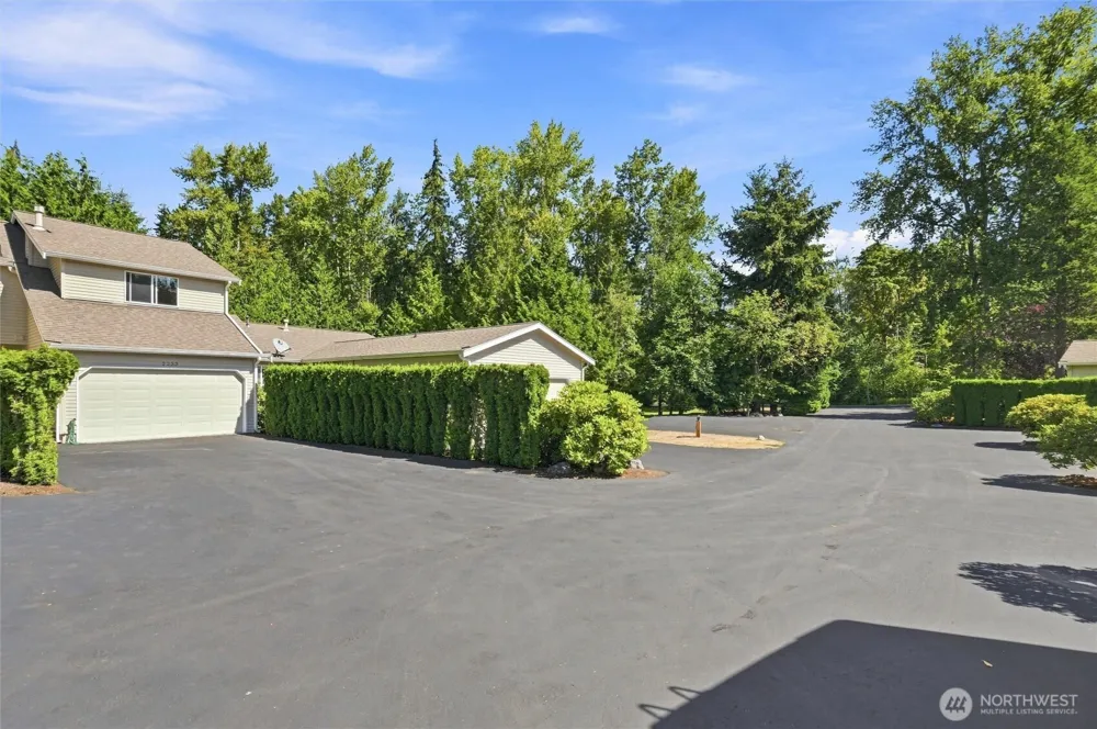 2233 E Birch Street Bellingham, WA 98229