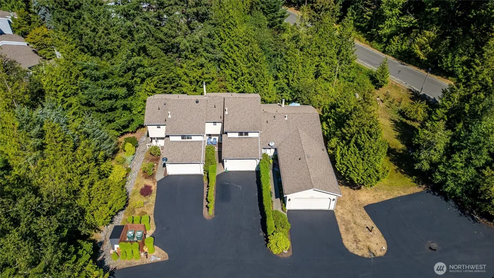 2233 E Birch Street Bellingham, WA 98229