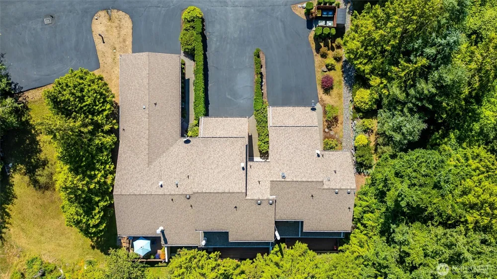 2233 E Birch Street Bellingham, WA 98229