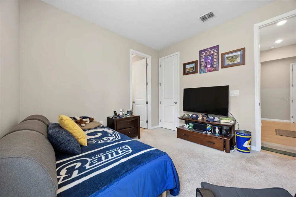 987 GRIFFON AVENUE Lake Alfred, FL 33850