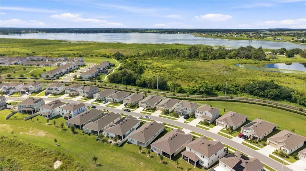 987 GRIFFON AVENUE Lake Alfred, FL 33850