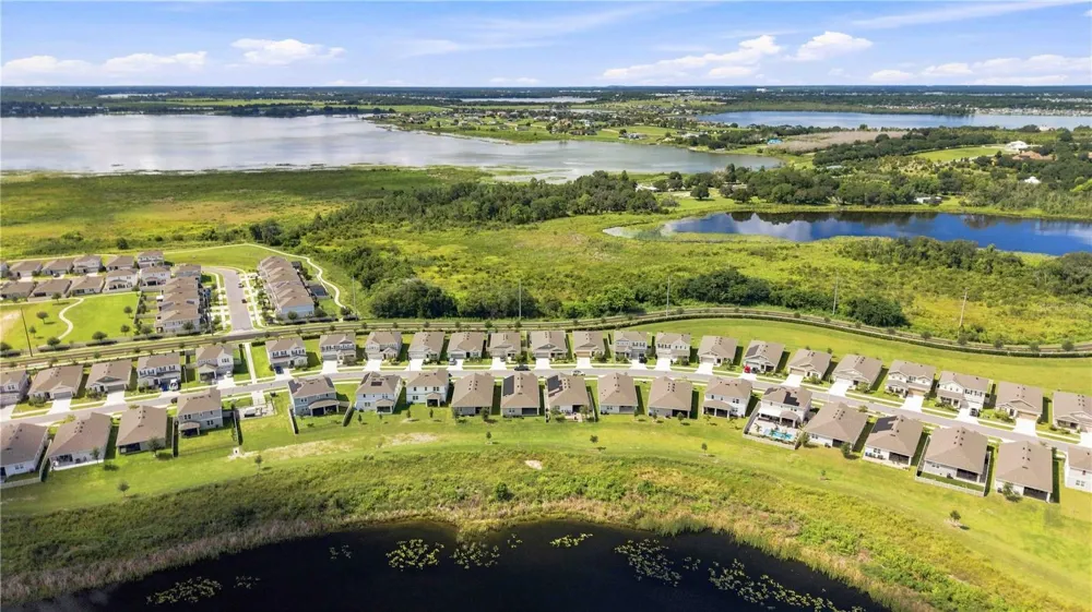 987 GRIFFON AVENUE Lake Alfred, FL 33850
