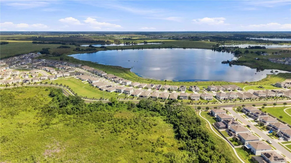 987 GRIFFON AVENUE Lake Alfred, FL 33850