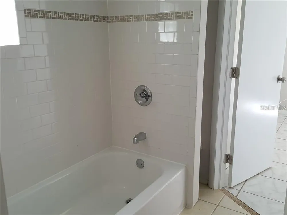 262 MANOR ROAD Venice, FL 34293