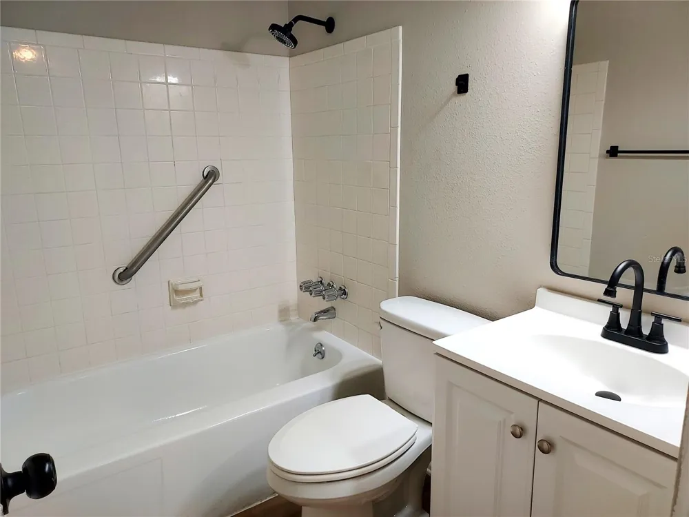 6064 ARLENE WAY #6064 Bradenton, FL 34207