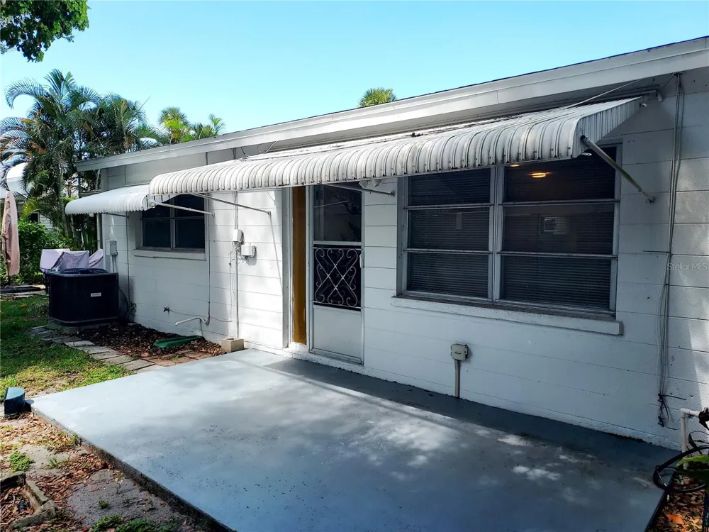 6064 ARLENE WAY #6064 Bradenton, FL 34207