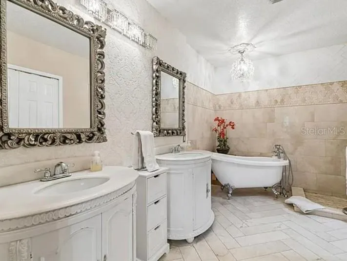 9407 CHART HOUSE COURT Riverview, FL 33578