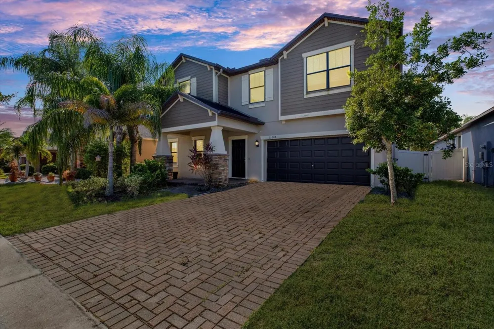 10207 COUNT FLEET DRIVE Ruskin, FL 33573