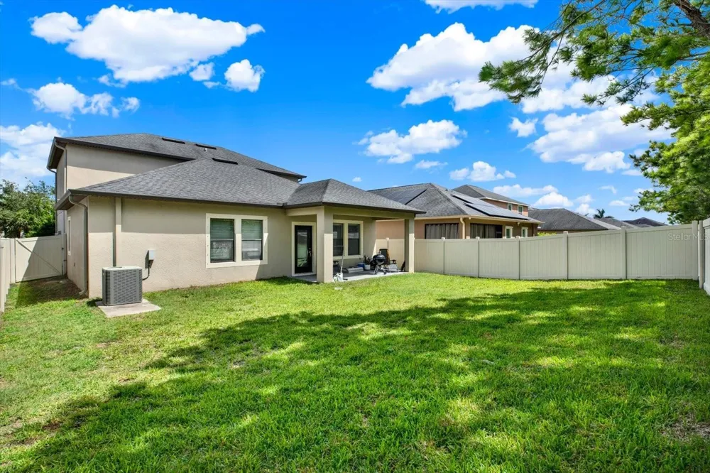10207 COUNT FLEET DRIVE Ruskin, FL 33573
