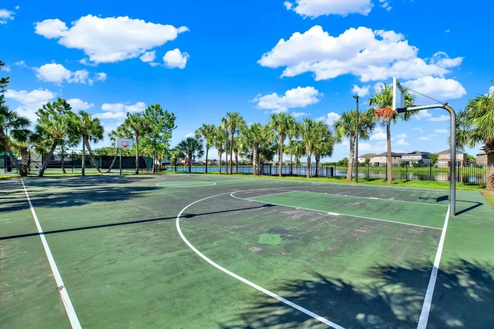10207 COUNT FLEET DRIVE Ruskin, FL 33573