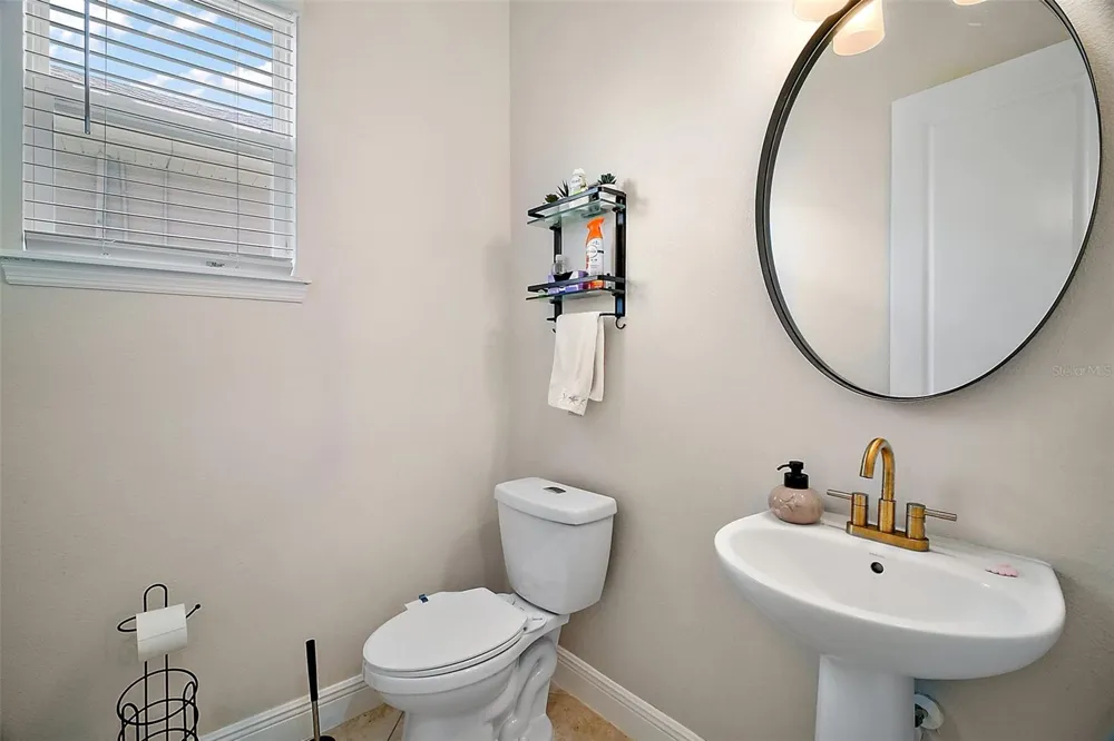 9153 CARMELA AVENUE Davenport, FL 33897