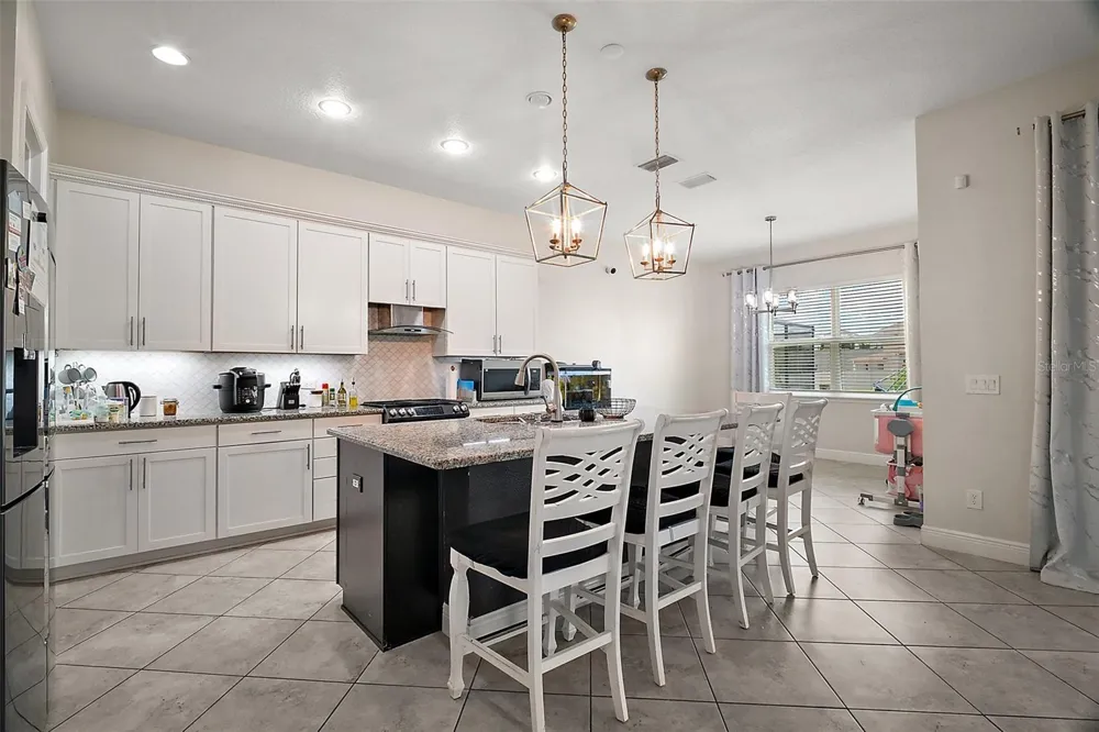 9153 CARMELA AVENUE Davenport, FL 33897