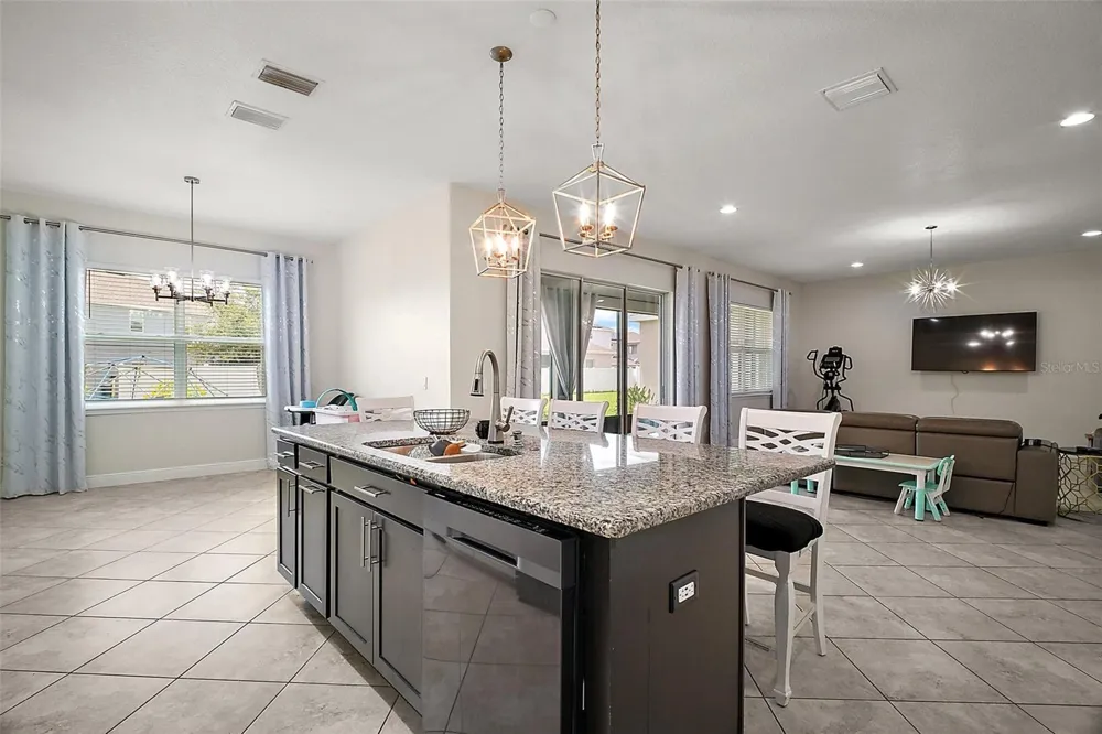 9153 CARMELA AVENUE Davenport, FL 33897