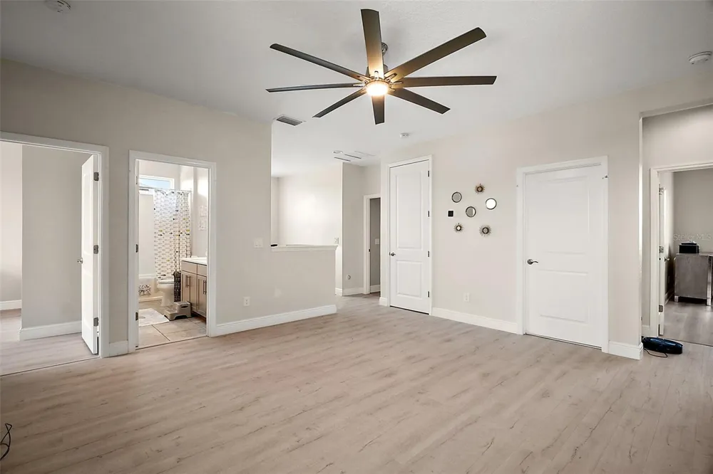 9153 CARMELA AVENUE Davenport, FL 33897