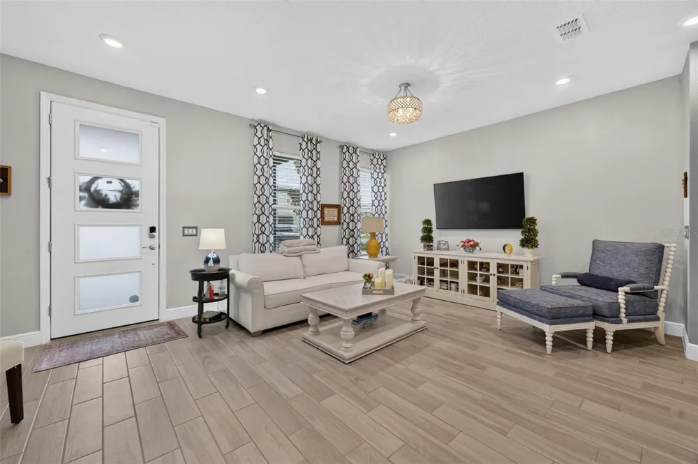 5844 BIMINI TWIST LOOP Orlando, FL 32819