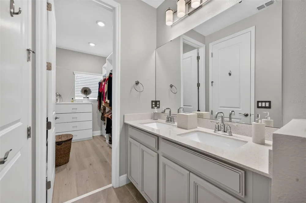 5844 BIMINI TWIST LOOP Orlando, FL 32819