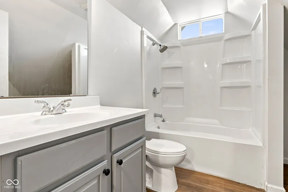 1299 Christian Avenue Noblesville, IN 46060