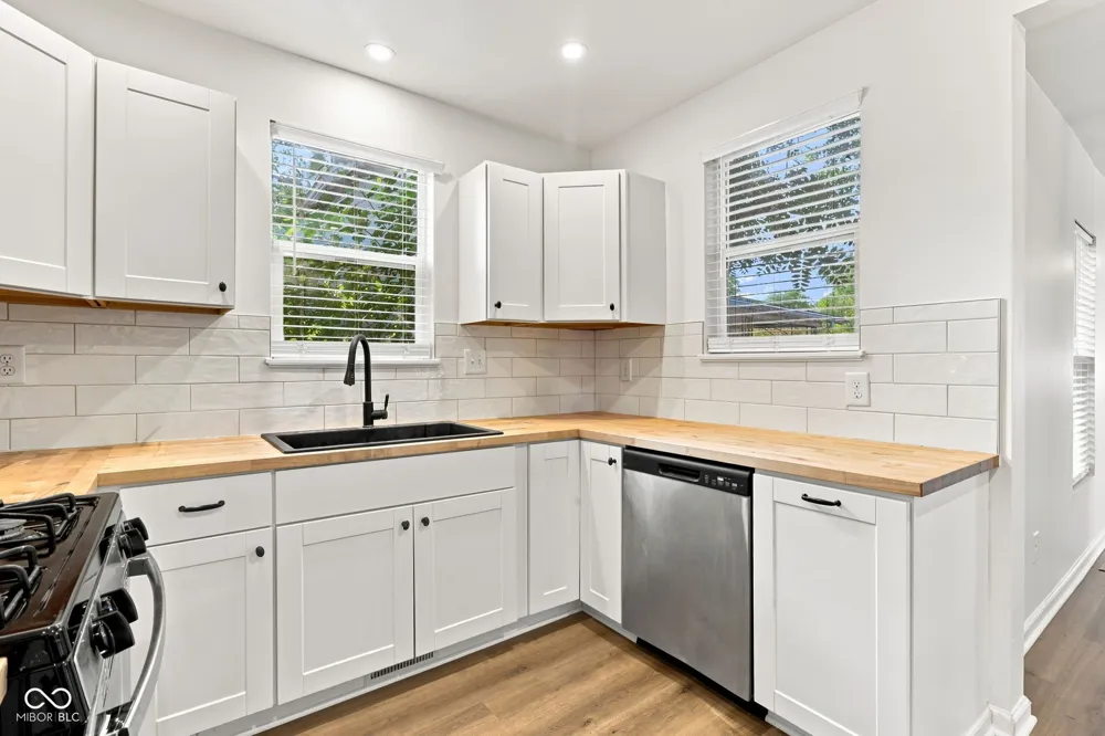 1299 Christian Avenue Noblesville, IN 46060