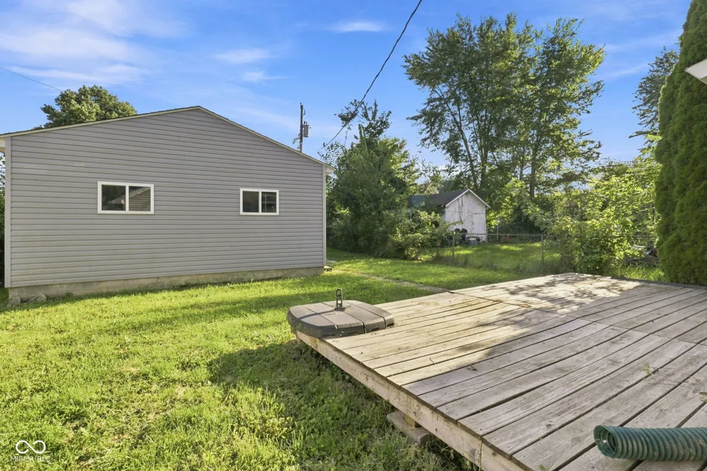 1299 Christian Avenue Noblesville, IN 46060
