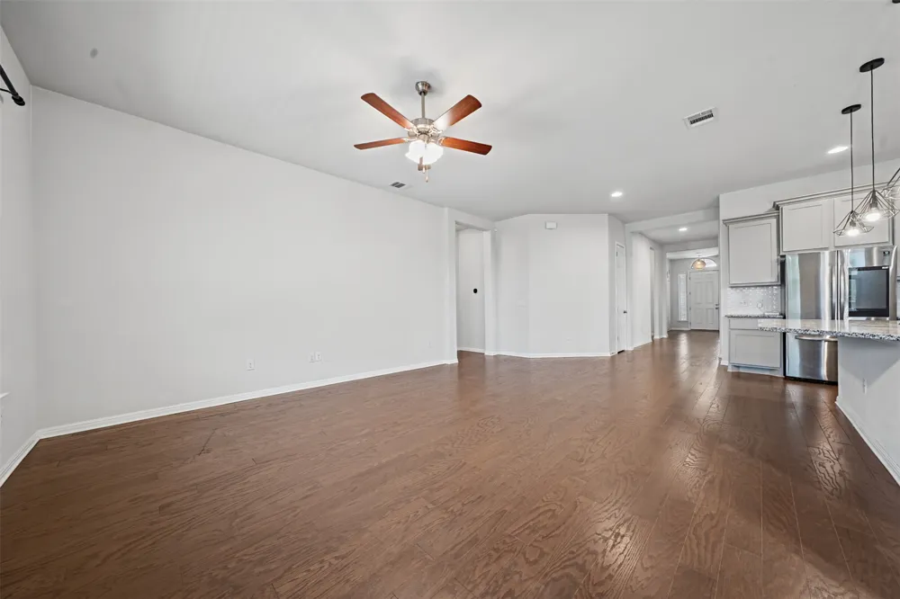 806 Clearwell Street Cedar Park, TX 78613