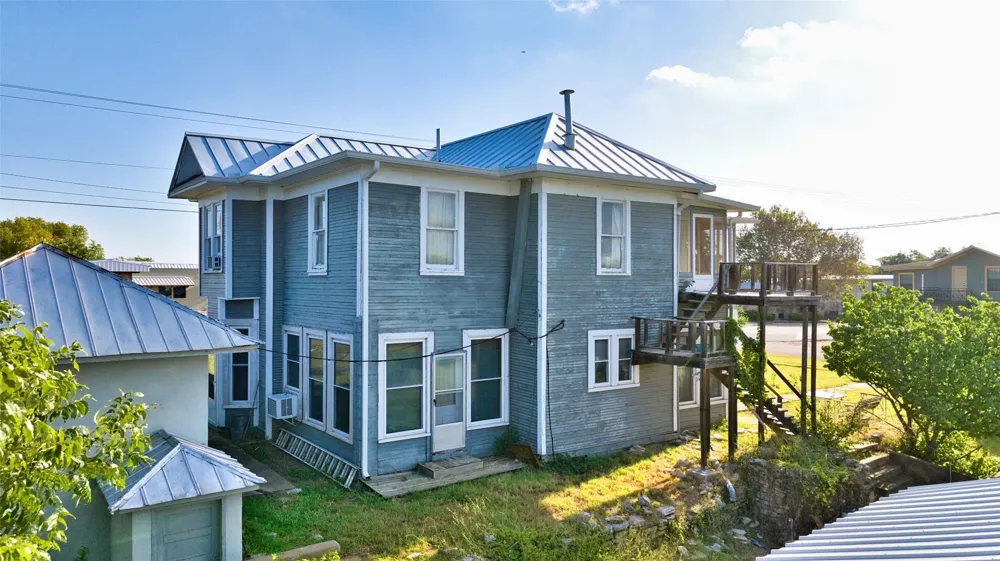 505 Ft McKavitt Street Mason, TX 76856