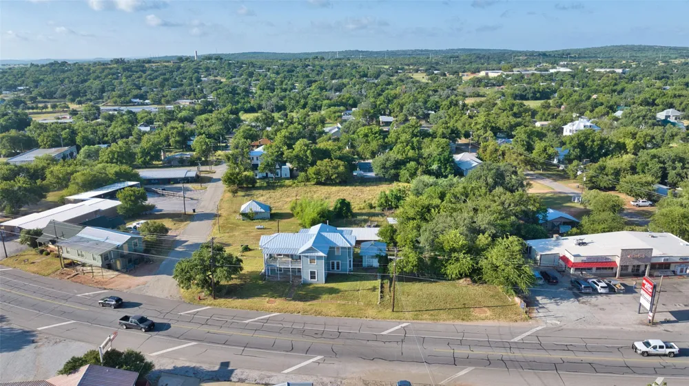 505 Ft McKavitt Street Mason, TX 76856