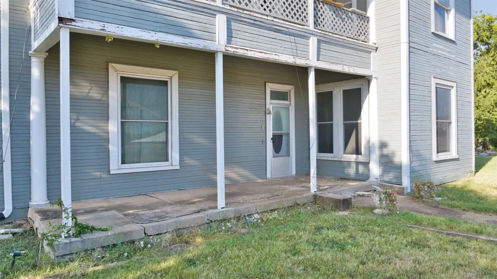 505 Ft McKavitt Street Mason, TX 76856