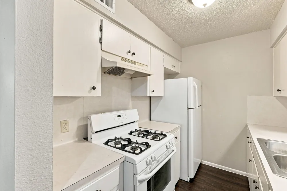 2319 Greenfield Parkway #208 Austin, TX 78741