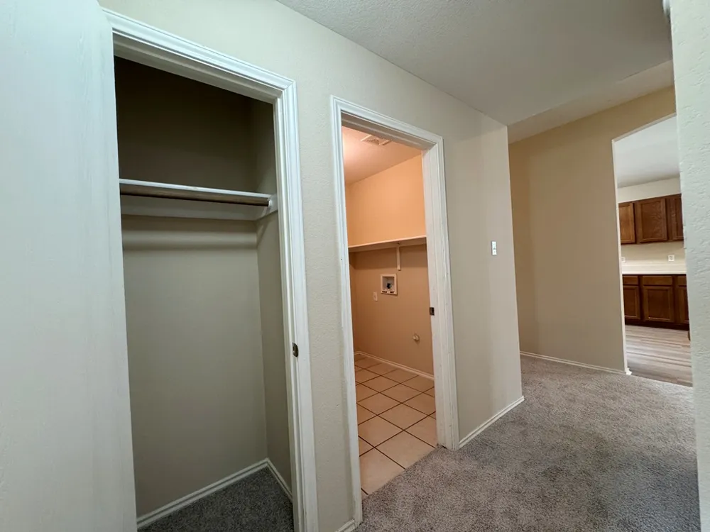 209 Katy B Lane Bastrop, TX 78602
