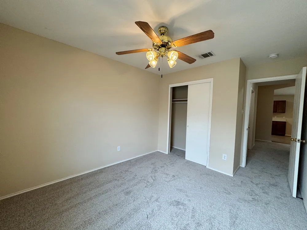 209 Katy B Lane Bastrop, TX 78602